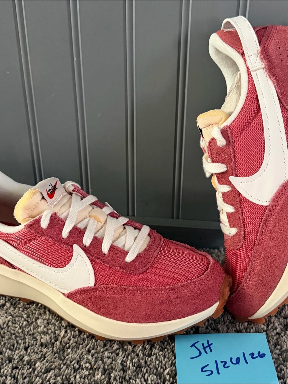 Women’s 7 Nike Pink Suede & Mesh Sneakers - Picture 5 of 7